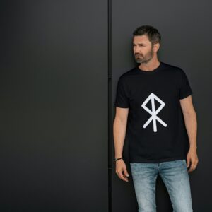 VERÐANDI Rune – In Between Worlds